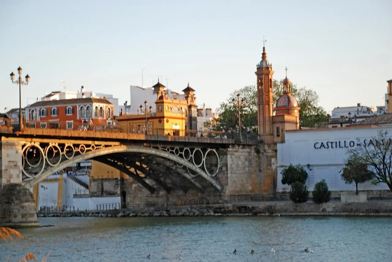 Apartamento Triana Pelay - 2 Habitaciones Seville 0*,  Spain